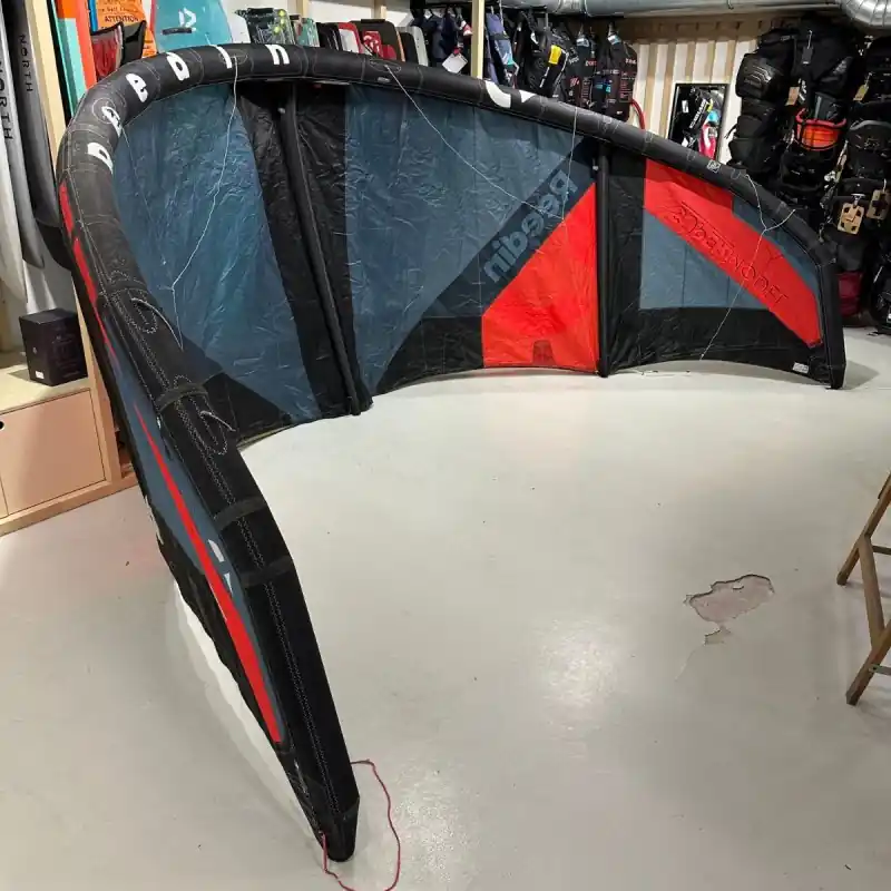 Commander Maintenant Aile Kitesurf Occasion Reedin Supermodel V3 2022 - 9m