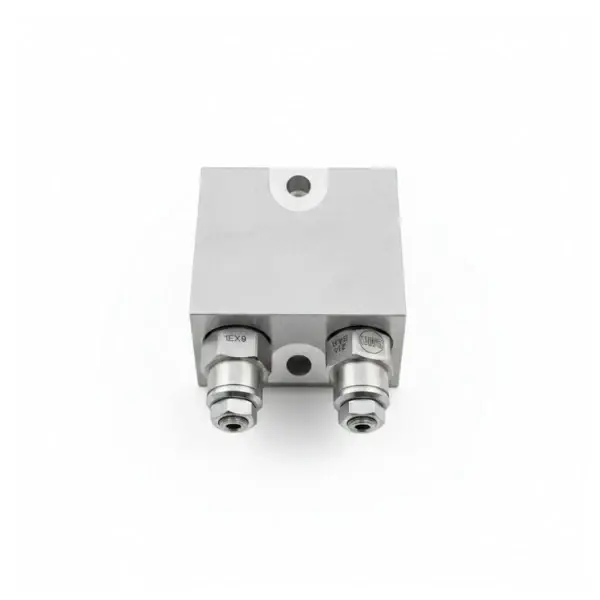 Lewmar B17046 Dual Counterbalance Valve 10 1 Inline Hydraulic Manifold 210 Bar Dernier Modèle