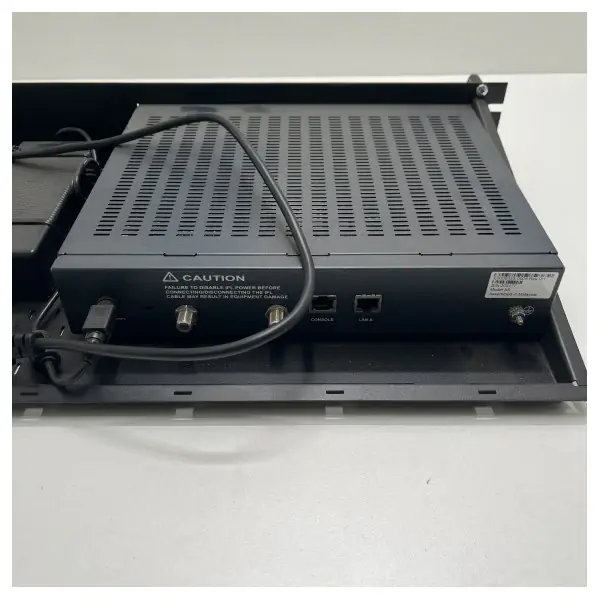 Soldes Used Idirect Evolution X5 DVB-S2 Remote Satellite Router-K0000066-0003