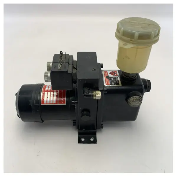 Nouvelle Collection Used Officina Meccanica V12FS 12V Hydraulic Pump