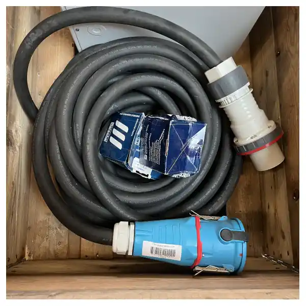 25m H07RN-F 4G50 MM2 400V Shore Power Cable with Connectors Nouvelle Collection