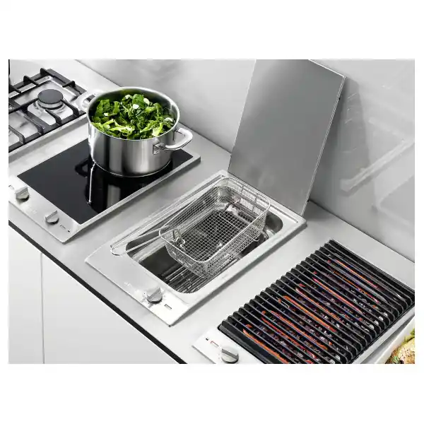 Miele CS1411-F Stainless Steel Build-in fryer 230V Offre Spéciale