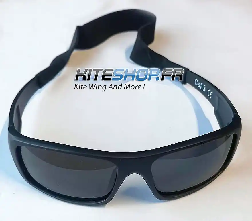 LUNETTE SPORT NAUTIQUE KITESURF WING AVEC BANDOULIERE Achetez Aujourd'hui