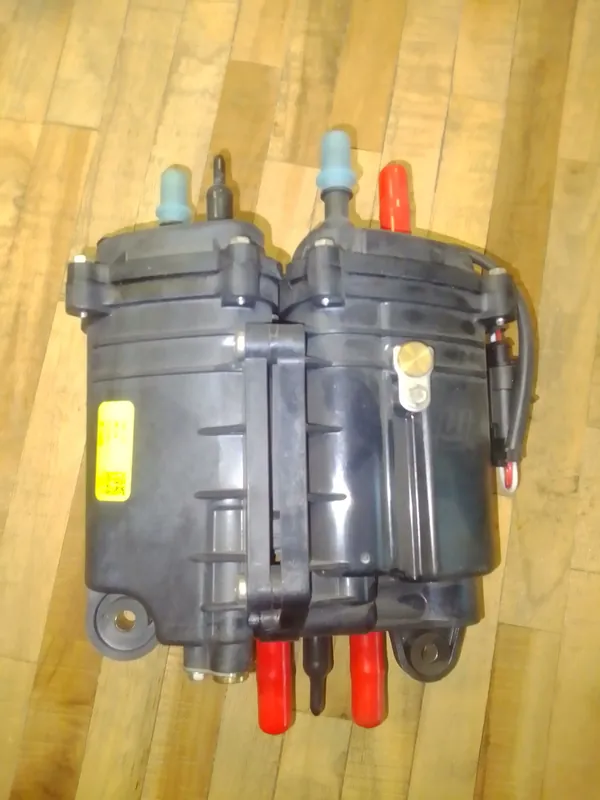 Pompe à essence haute pression pour EVINRUDE ETEC G2 3.4 LITRES REF 5010691 Produit De Marque